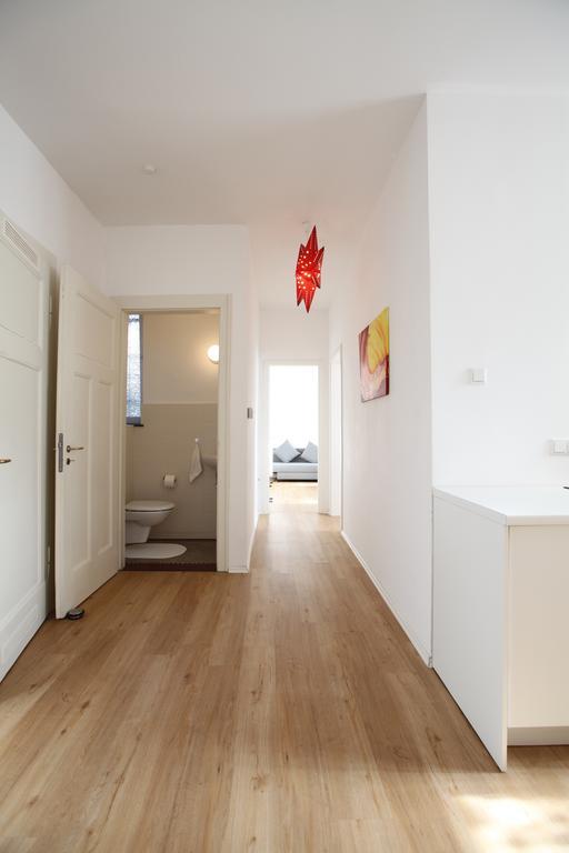 Ferienwohnung apart-coli Köln Zimmer foto