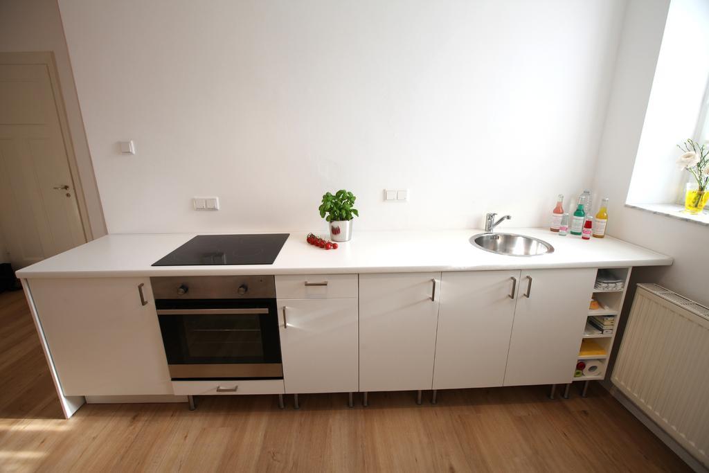 Ferienwohnung apart-coli Köln Zimmer foto